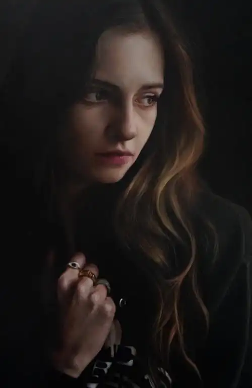 绘画丨超写实人物油画法国画家安妮罗达