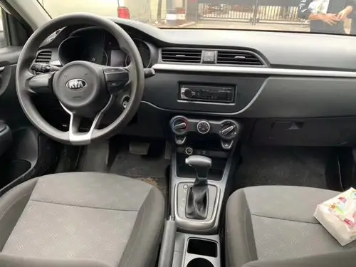 【深圳】2017年12月 起亚k3 2017款 1.6l 自动15周年特别版gls 自动档