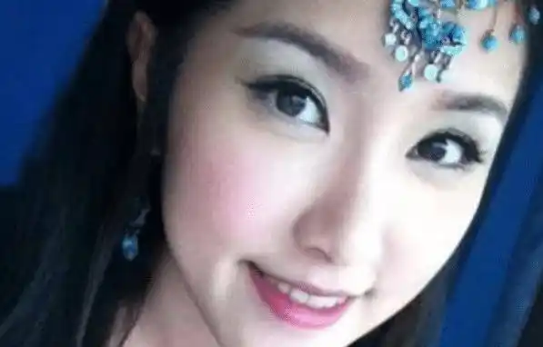 方数真曾经被称为花瓶演员,用自己的实力,改变了这种看法_明星_漂亮