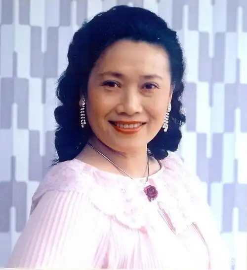 著名歌唱家朱逢博:37岁被评为"东方夜莺",丈夫离世成一生的痛