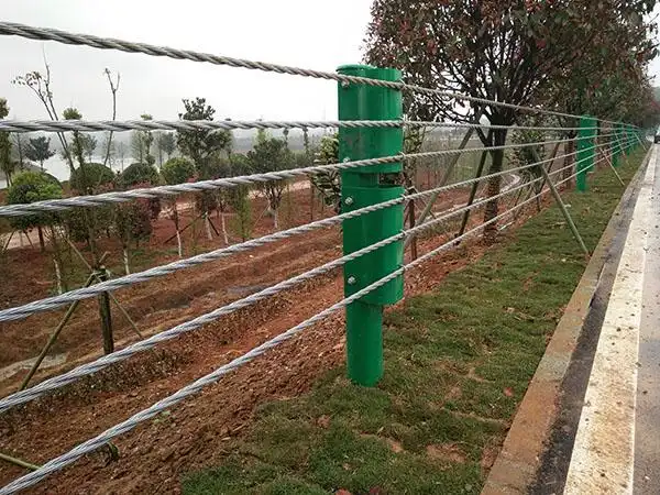 施工绳索护栏的时候需要注意什么问题?