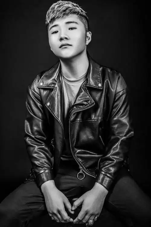 白小白最新单曲《中国的梦》 献礼祖国70周年华诞