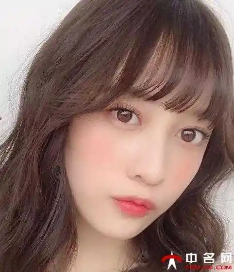 女生刘海样式大全2021你和女神只差了一个刘海