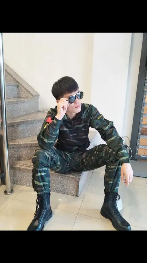虎斑特战迷彩服