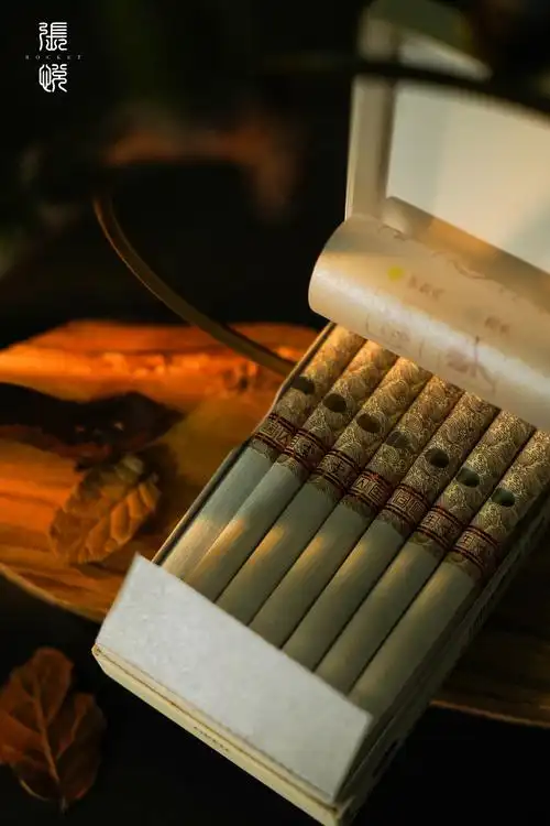 静物摄影/《云烟》