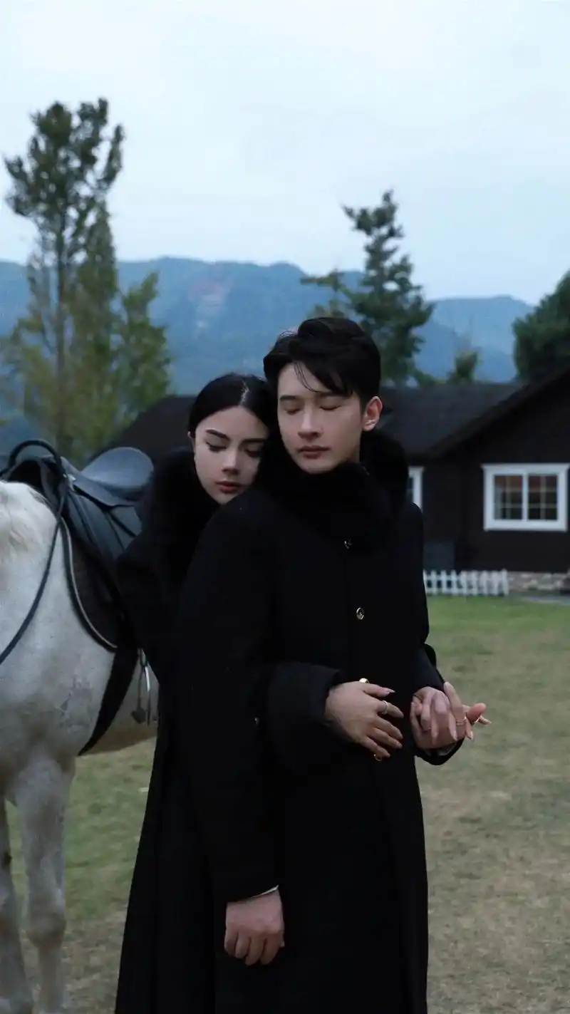 流沙褪尽 我依然在等你!#双世宠妃 #国风古韵 - 抖音