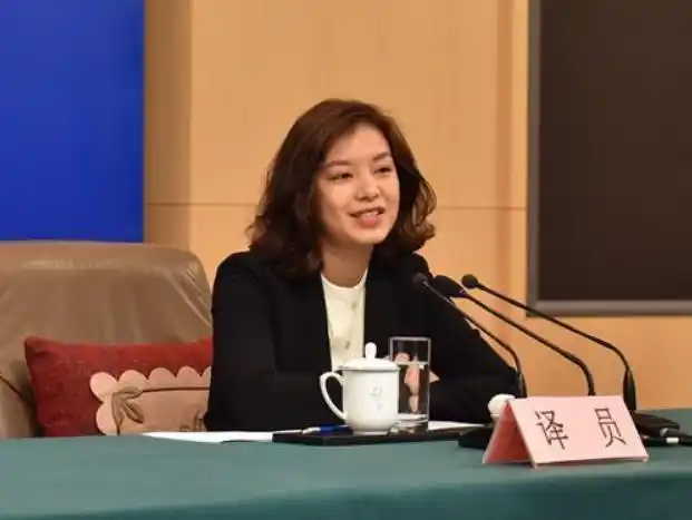 最美女翻译张京:多才多艺,为外交官梦想放弃上清华北大__凤凰网