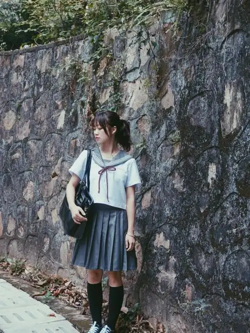 校园jk怎么拍胶片制服写真干货pose参考