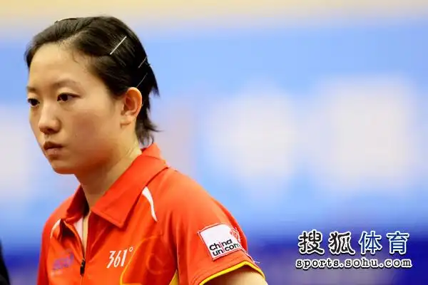 2011乒超|2011乒超联赛|2011乒乓球超级联赛 女团动态 2/50 李佳薇在