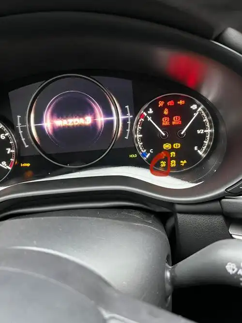 故障灯求解_马自达3 昂克赛拉车友圈_何之洲ti_懂车帝