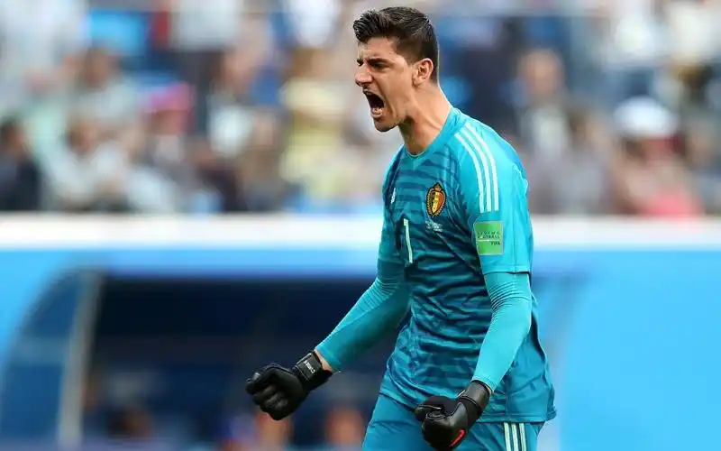 2年前的今天库尔图瓦屡献神扑比利时惊险淘汰巴西