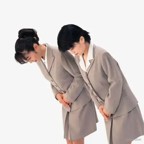 鞠躬致敬png素材透明免抠图片动植人物