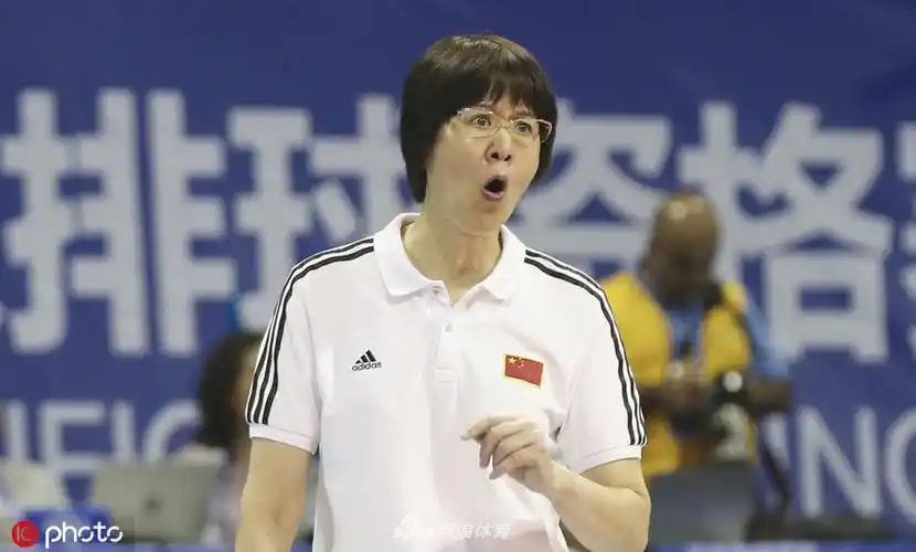 奥运资格赛郎平贡献"表情包"