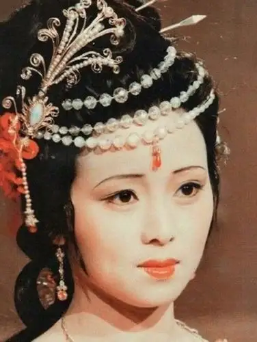 秦可卿身世之谜解读红楼梦的惊天秘密卧室奢华丧礼隆重