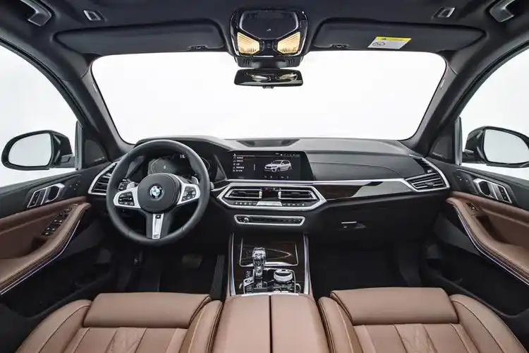试驾全新bmw x5:最智能宝马车的野心不止公路