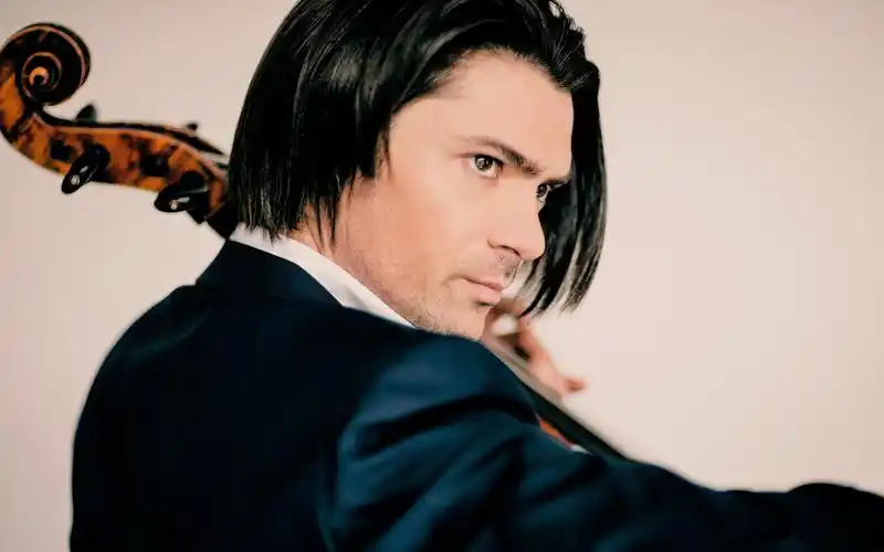 勃拉姆斯世界最忙也最帅大提琴家葛替耶尔卡普颂又来营业了