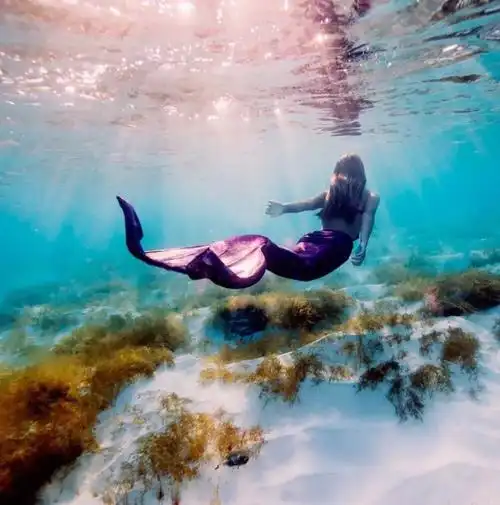 俄罗斯女摄影师elena kalis多年前来到拉丁美洲巴哈马