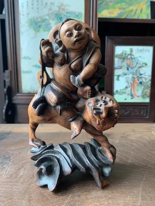 海蟾阁珍藏之清木雕刘海戏金蟾摆件