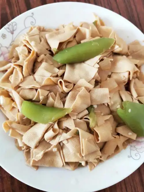 尖椒干豆腐!超简单的一道菜~