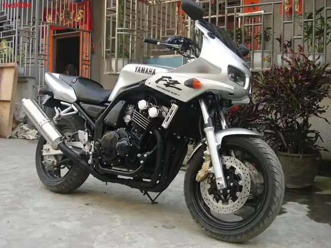 我的yamaha fz400 黑道武士,试骑感受