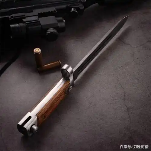 「鉴赏」卡宾折叠式刺刀