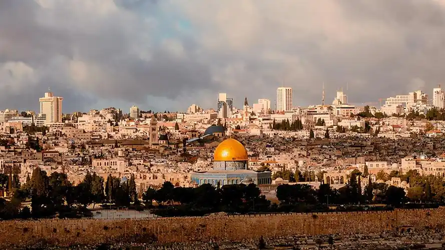 报就叫印度斯坦时报巴勒斯坦的"斯坦"来自古闪语 它的原名为palestine