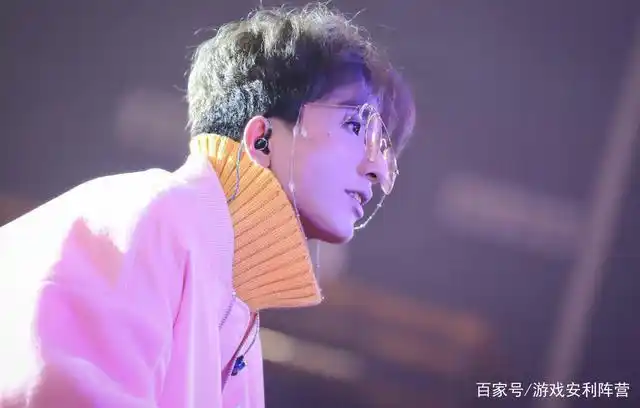 著名古风歌手李常超倾情献唱《千古风流》,独特戏腔逍遥人间