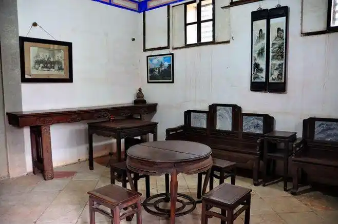 探访"开平碉楼第一楼"——锦江里瑞石楼