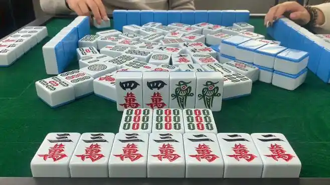 四川麻将:高手打麻将就是一种享受,对对胡,超高技术