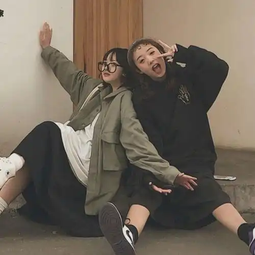 闺蜜头像图片来源网络如有侵权致歉 可删除