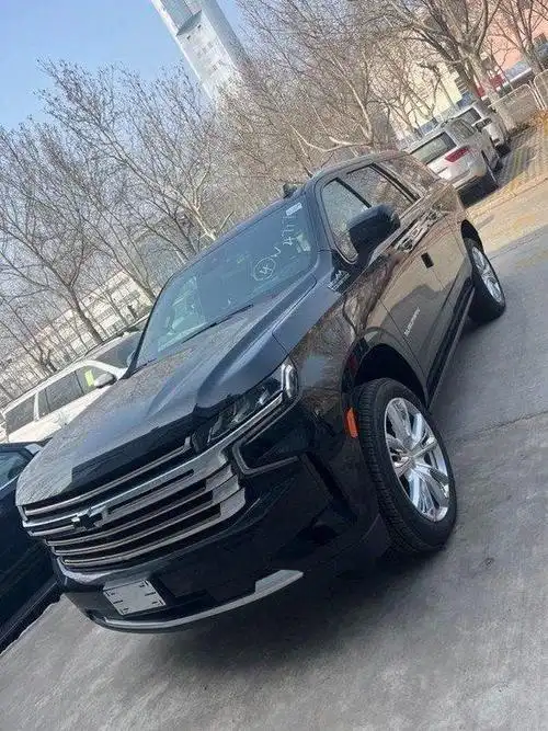 最新款平行进口雪佛兰萨博班汽油柴油现车仅需79万起售