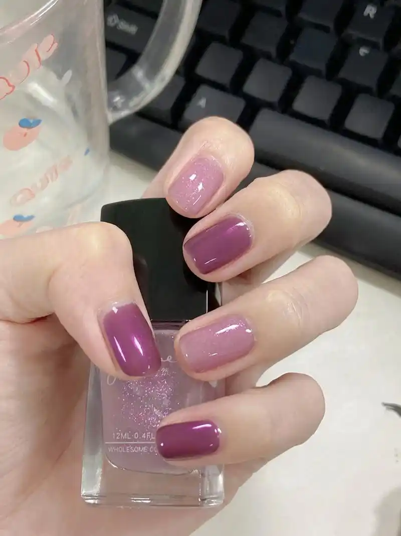 流行色系指甲油94.我