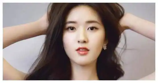 赵露思刘宇宁深夜聚会在酒吧玩到早上4点赵露思发福成大饼脸