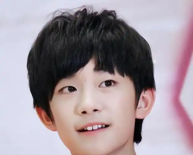 被高亚麟盛赞为电影而生的易烊千玺给内娱狠狠上了一课