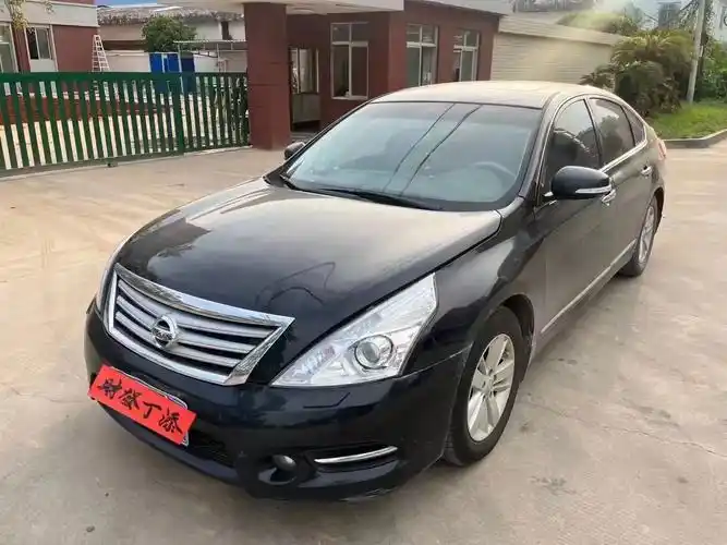 2万多 2012年日产天籁 2.5v6移动大沙发  电动座椅 - 抖音