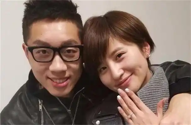 回顾乒坛名将娇妻曾击败王楠张怡宁为爱主动退役今儿女双全