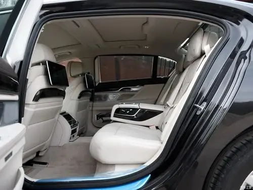 宝马(进口) 宝马7系 2016款 730li 基本型