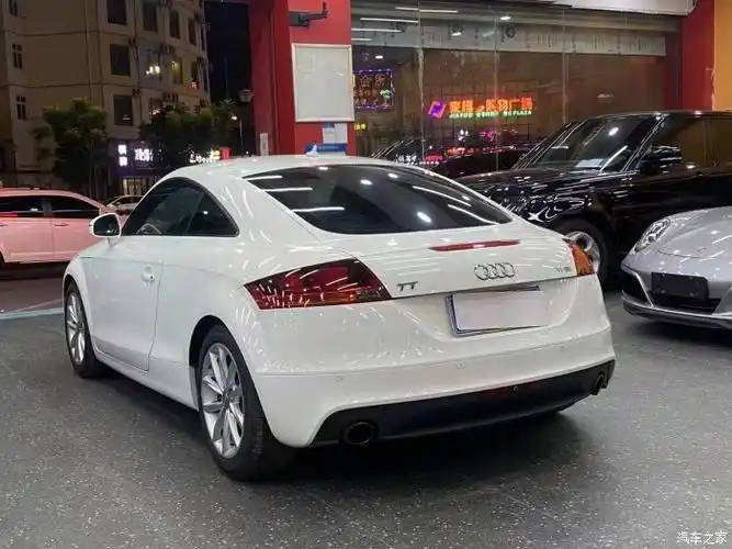 11年12月奥迪tt20t小跑车