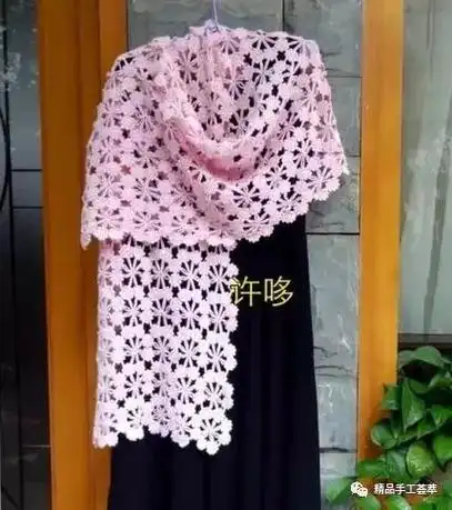 好漂亮的钩针一线连梅花围巾附详细教程