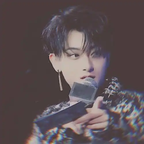 黄子韬头像自截自调二传标明沈乔樾