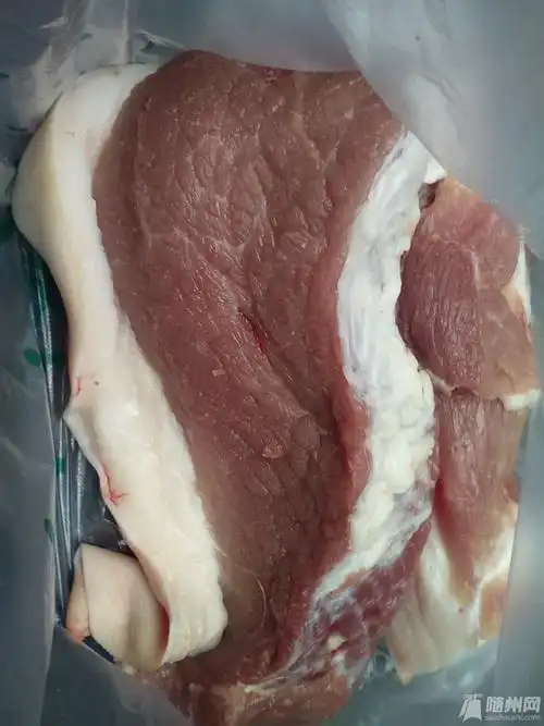 8,买了2斤猪肉煮萝卜千张火锅