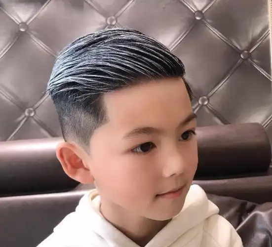 小男生帅气发型剪它
