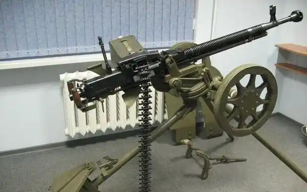 一,苏联"德什卡"dshk12.7毫米重机枪