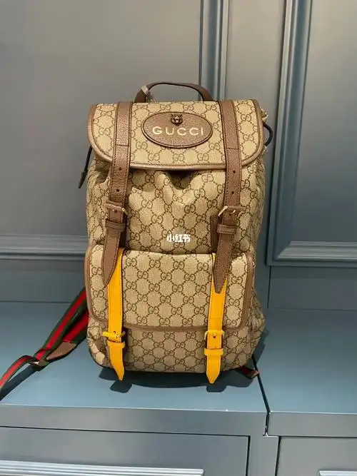 gucci虎头双肩包