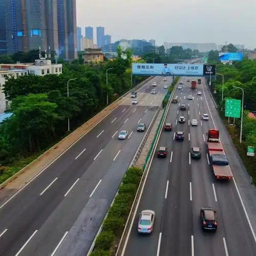 国庆假期前,广佛高速沿线路段通行有序./通讯员供图