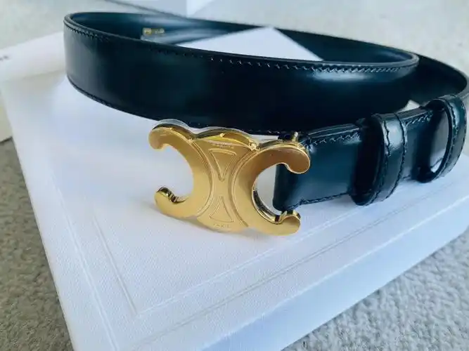 celine凯旋门皮带真的很香很爱