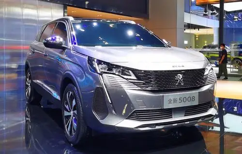 东风标致改款5008发布!外观更加个性,售价或小幅调整