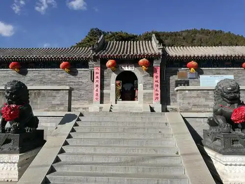 > 探访石景山双泉寺