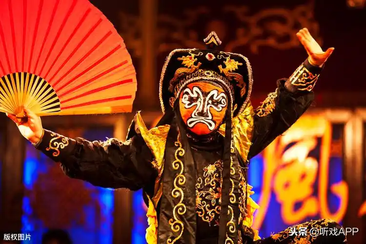 变脸是哪个剧种的绝活(国粹川剧变脸到底是怎么变的)