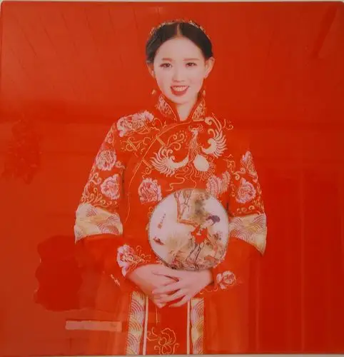 看看新媳妇飘亮不飘亮